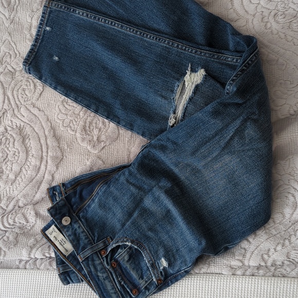 Abercrombie the mom high rise - Picture 5 of 5